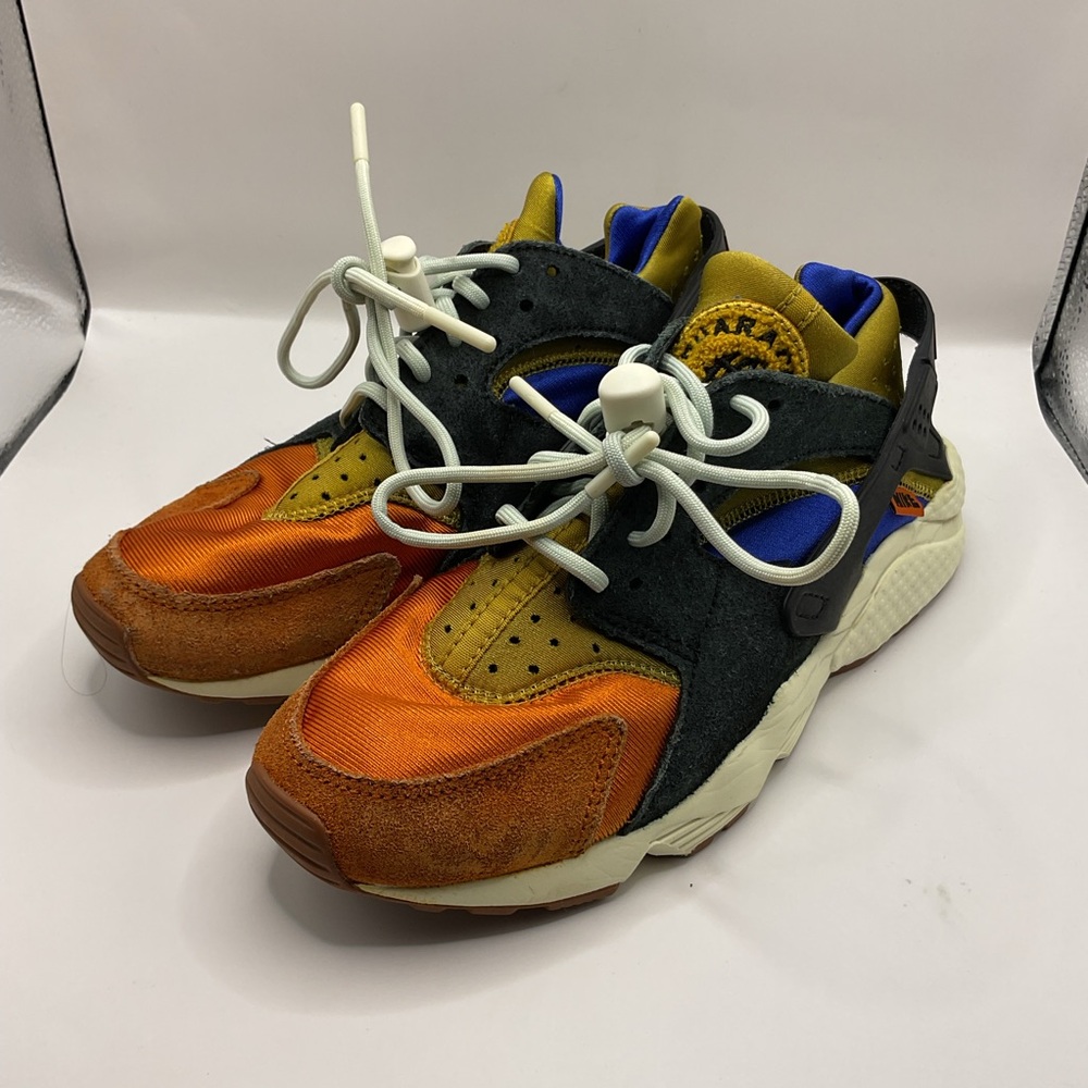 Nike Air Huarache Run OG D06681-700 Size 7.5 Campfire Orange Goldtone Sneaker